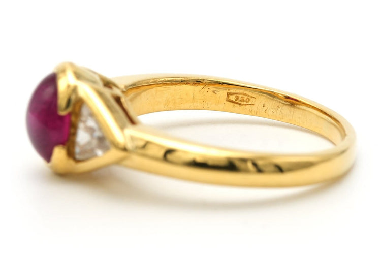 Bague 55 Bague contemporaine en or jaune avec rubis et diamants 58 Facettes 23347