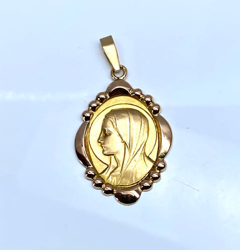 0f0e5a88-8f89-49ff-25a8-b04b72b9ff00