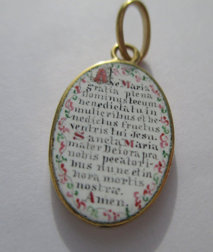 Pendentif Médaille pendentif - Porcelaine peinte en or jaune 18 carats 58 Facettes Medaille