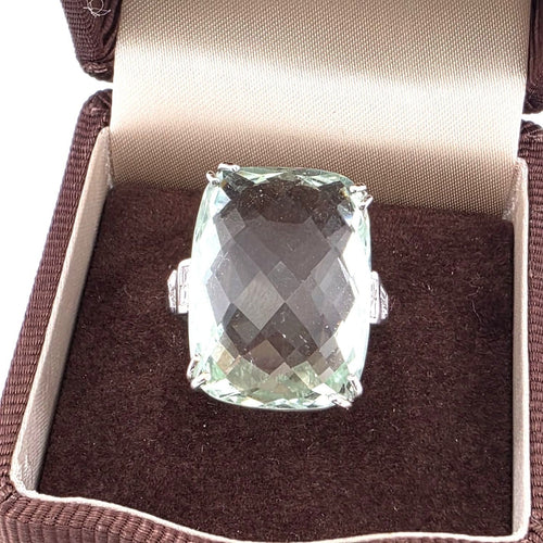 Bague 58 Bague - Aigue-marine verte en or blanc 18 ct 58 Facettes 221/26 B 114/26