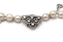 Collier Collier de perles années 50 en or blanc 18 carats serti de diamants 58 Facettes B850