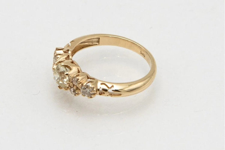 Bague 54 Bague - Diamant taille ancienne 1,20 ct en or jaune 58 Facettes 9601