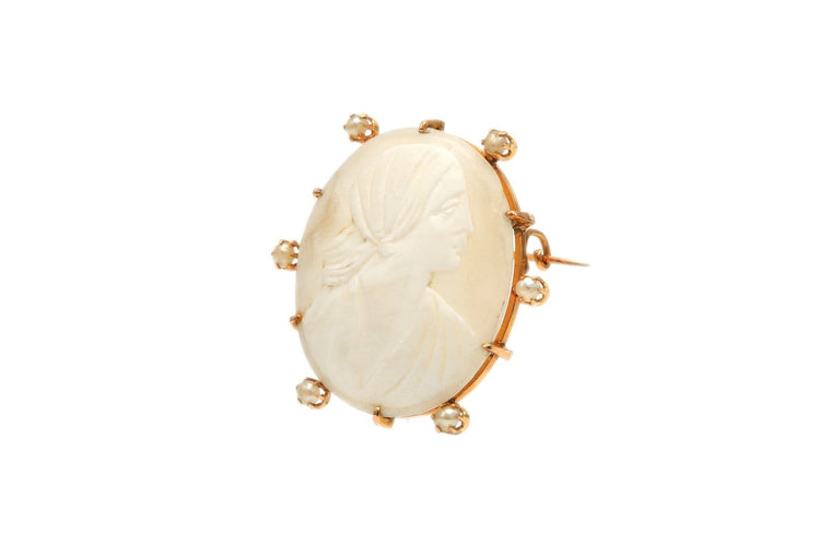 Broche Broche années 50 en or jaune 18 carats, perles et camée 58 Facettes 13901