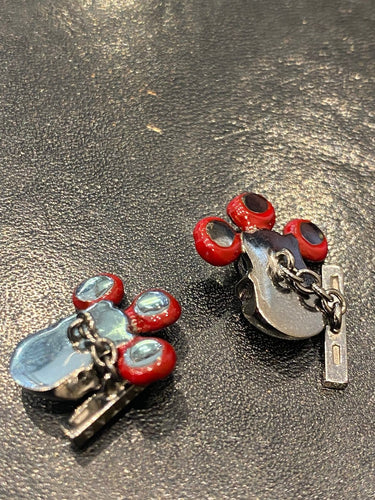 898bc2d6-0199-4dac-9a46-2d3192180800