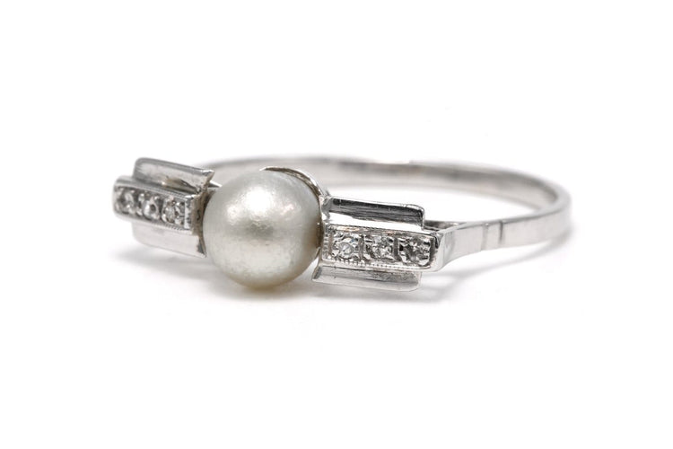 Bague 55 Bague Art déco en or blanc 18 carats avec perle et diamants 8/8 58 Facettes B843