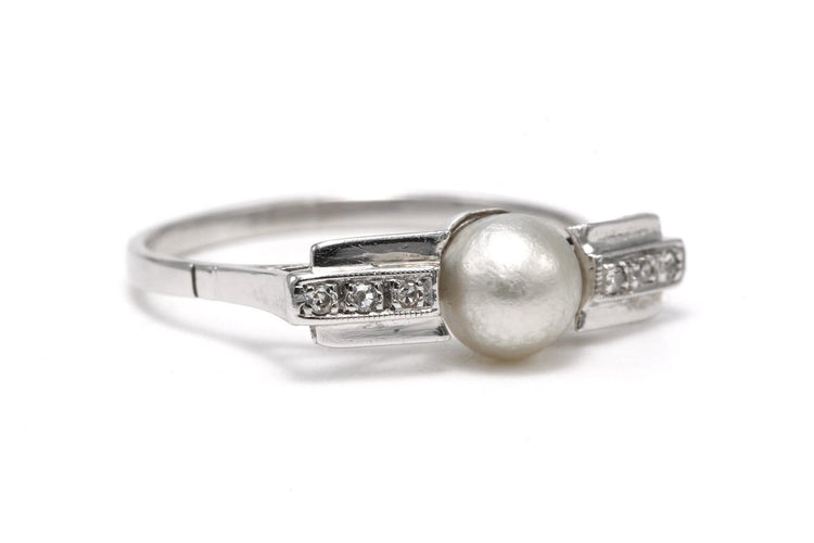 Bague 55 Bague Art déco en or blanc 18 carats avec perle et diamants 8/8 58 Facettes B843