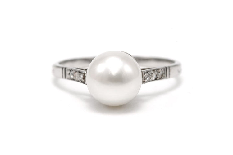 Bague 57 Bague Art déco en or blanc 18 carats, perle et diamants taille 8/8 58 Facettes B854
