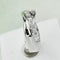 https://cdn.shopify.com/s/files/1/0442/6560/3235/products/prachtiger-ring-aus-750-weissgold-mit-brillanten-honey-decoration-3.jpg?v=1710846596