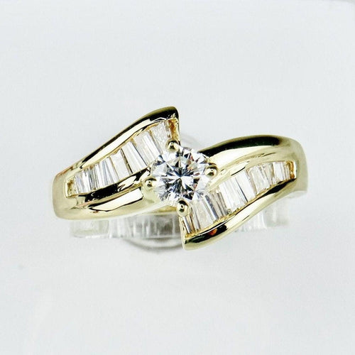 Bague 52.5 Bague halo - Solitaire en or jaune 18 carats et diamants 58 Facettes 2058
