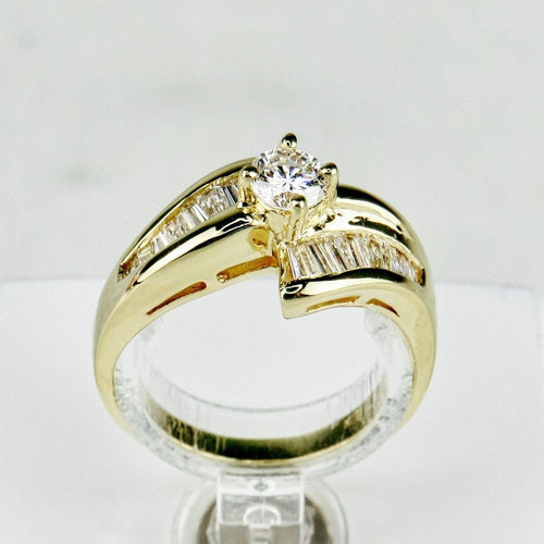 https://cdn.shopify.com/s/files/1/0442/6560/3235/products/prachtiger-18-karat-ring-mit-diamanten-honey-decoration-4.jpg?v=1710846046