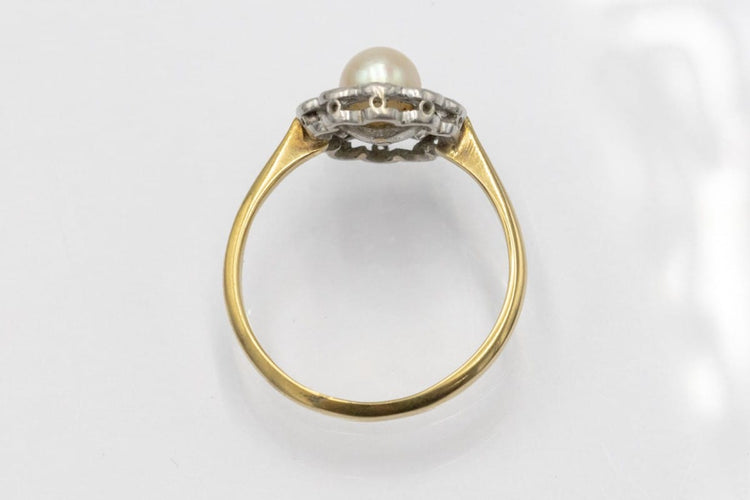 gold-daisy-ring-with-pearl-and-diamonds-early-20th-century (5).jpg