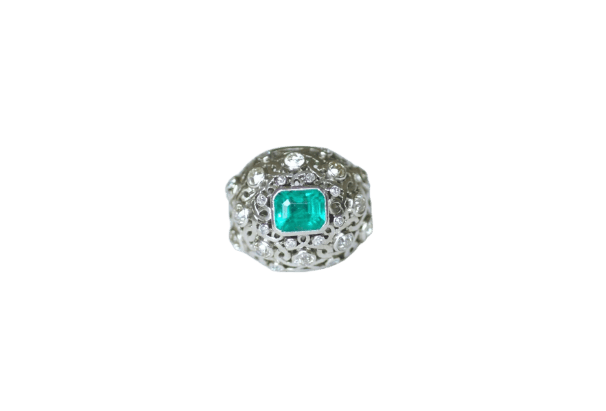 Bague 52 Bague - Bague boule émeraude et diamants en platine 58 Facettes