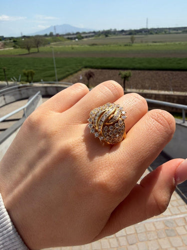 Bague 54 Bague en or jaune 18 kt pavée de diamants 58 Facettes 420 OC