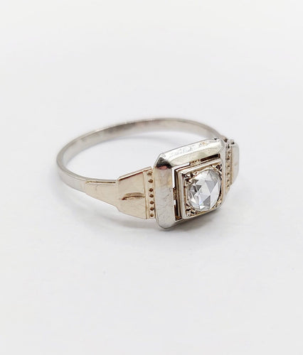 Bague Bague tank Art déco en or blanc 18k et diamant taille rose 58 Facettes A07019