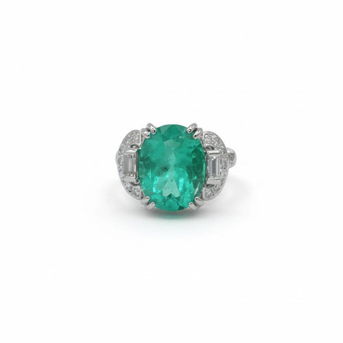 Bague 50 Bague en or blanc 18 carats à émeraude de Colombie 5,12 ct et diamants 58 Facettes 1.0001333/3
