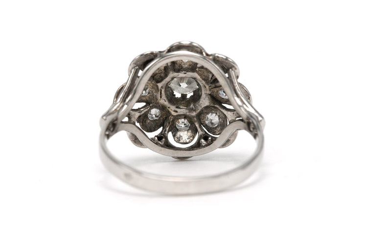 Bague 52 Bague années 50 en or blanc 18 carats et diamants 58 Facettes B859