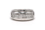 Bague 55 Bague contemporaine en or blanc 18 carats et diamants taille brillant 58 Facettes 23715