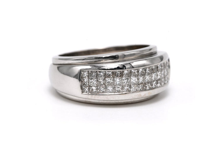 Bague 55 Bague contemporaine en or blanc 18 carats et diamants taille brillant 58 Facettes 23715