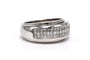 Bague 55 Bague contemporaine en or blanc 18 carats et diamants taille brillant 58 Facettes 23715