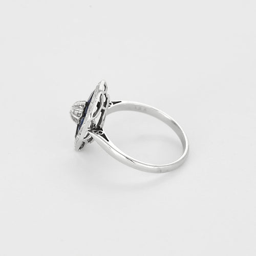 Bague 53 Bague Art Déco en platine, or gris, diamants et saphirs de synthèse. 58 Facettes 250713