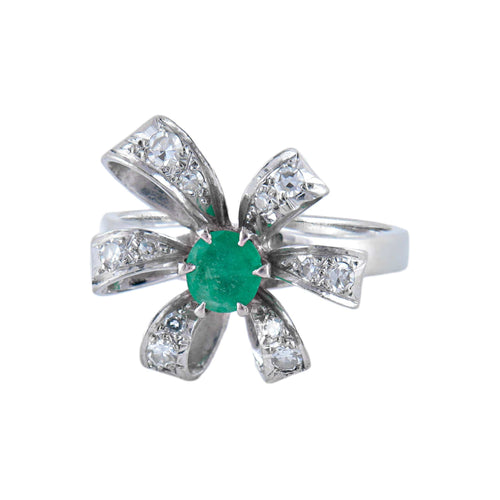 Bague 53 Nœud - Bague en or blanc diamants et émeraude 58 Facettes BO/0300812