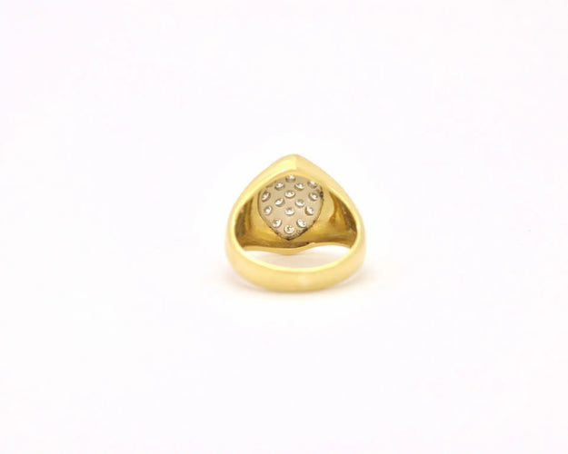 anello-oro-giallo-e-diamanti-057-mvs3.webp