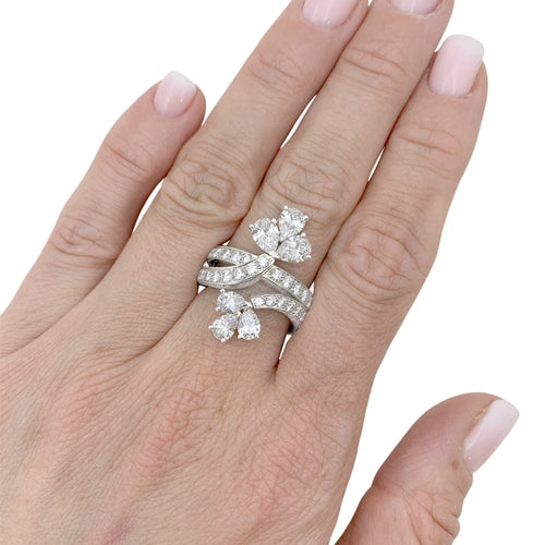 Bague 54 Bague Cartier, platine, diamants. 58 Facettes 35522