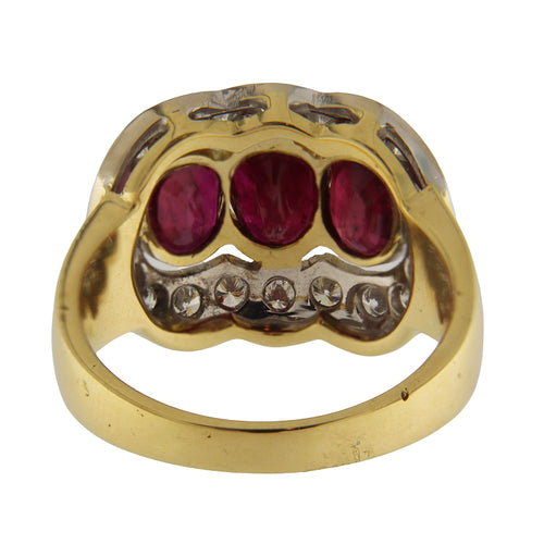 https://www.gioielleriaguidetti.it/wp-content/uploads/2026/02/G3898a-anello-vintage-guidetti-oro-diamanti-rubini.jpg
