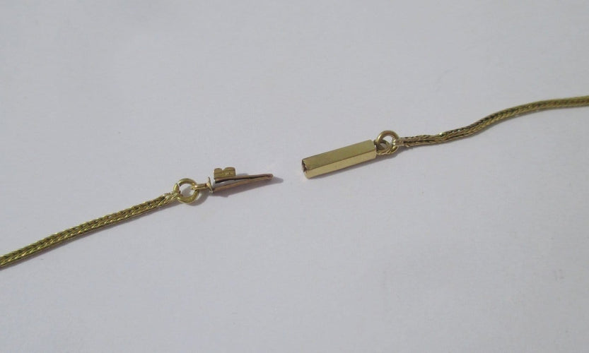 Collier Collier négligé antillais XIXe siècle en or jaune 18 carats 58 Facettes Collier