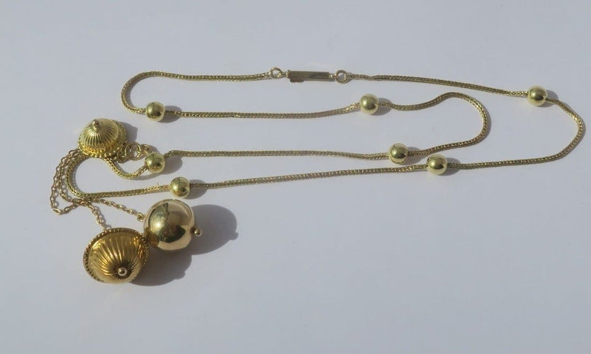 Collier Collier négligé antillais XIXe siècle en or jaune 18 carats 58 Facettes Collier