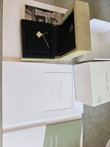 Collier Van Cleef & Arpels Sweet Alhambra - Collier en or jaune et nacre 58 Facettes Jnci03