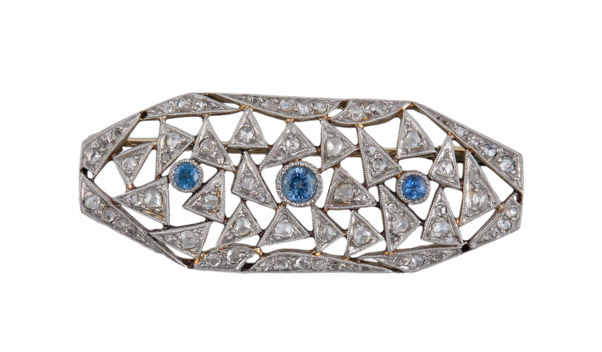 Broche Art Déco - Broche en or blanc et platine diamants et saphirs 58 Facettes BO/2201301
