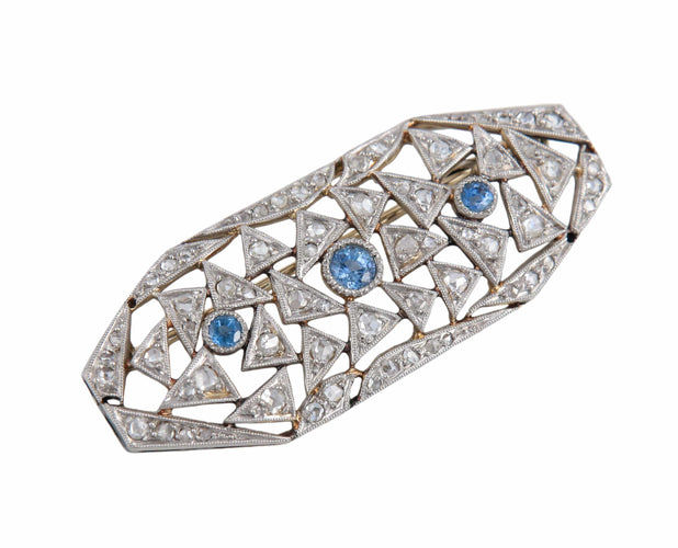 Broche Art Déco - Broche en or blanc et platine diamants et saphirs 58 Facettes BO/2201301