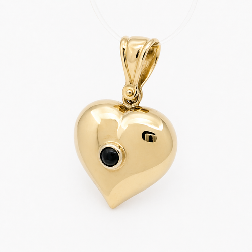 https://18carats.fr/wp-content/uploads/2026/04/36358-36360-Pendentif-coeur-en-or-jaune-et-pierre-verte.png