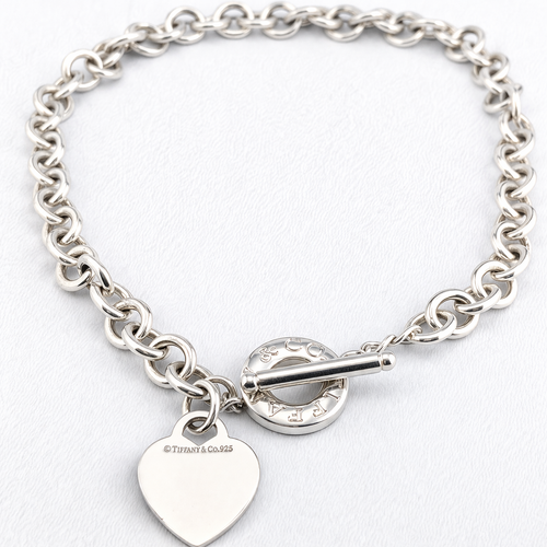 https://18carats.fr/wp-content/uploads/2026/04/36238-36248-Collier-Tiffany-Co-en-Sølv.png