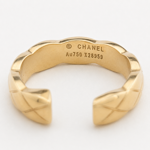 https://18carats.fr/wp-content/uploads/2026/04/36623-36637-Boucles-doreilles-Chanel-en-or-jaune.png