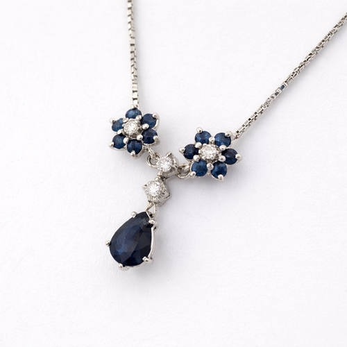 https://18carats.fr/wp-content/uploads/2026/04/36249-36251-Collier-en-or-blanc-diamant-et-saphir.png