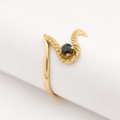 https://18carats.fr/wp-content/uploads/2026/04/36633-36648-Bague-en-or-jaune-et-saphir.png