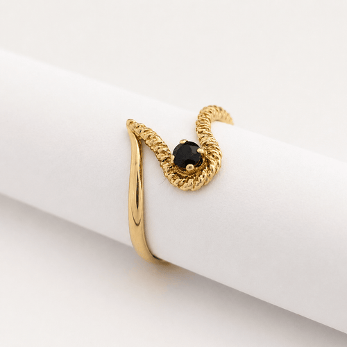 https://18carats.fr/wp-content/uploads/2026/04/36633-36634-Bague-en-or-jaune-et-saphir.png
