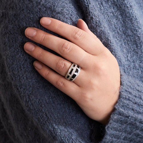 Bague 51.5 Bague jonc émaillée en or blanc et diamants 58 Facettes BO/230029 RIV