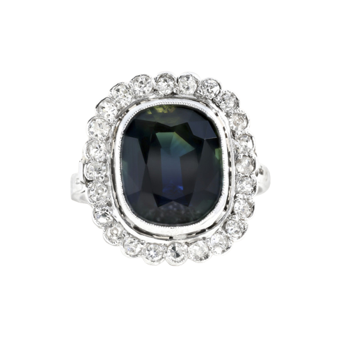 Anillo de oro blanco, zafiro y diamantes 