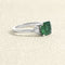 bague-or-blanc-emeraude-et-diamants.jpg