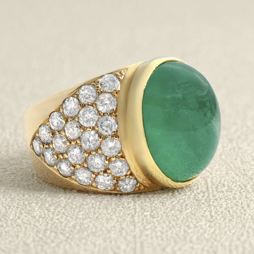 bague-cabochon-or-jaune-emeraude-et-diamants.jpg