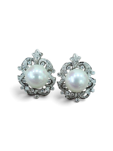 Boucles d'oreilles Orecchini en or blanc avec diamants et perles 58 Facettes OR/002