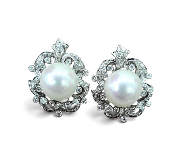Boucles d'oreilles Orecchini en or blanc avec diamants et perles 58 Facettes OR/002