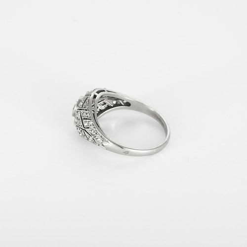 Bague 53 Bague dôme en or gris diamant taille ancienne 0.25 et diamants taillés en rose 58 Facettes 260087