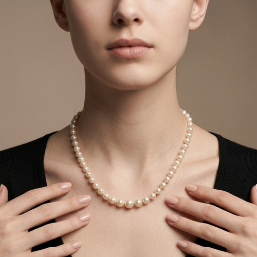 collier-de-perles-de-culture-akoya-en-chute.jpg