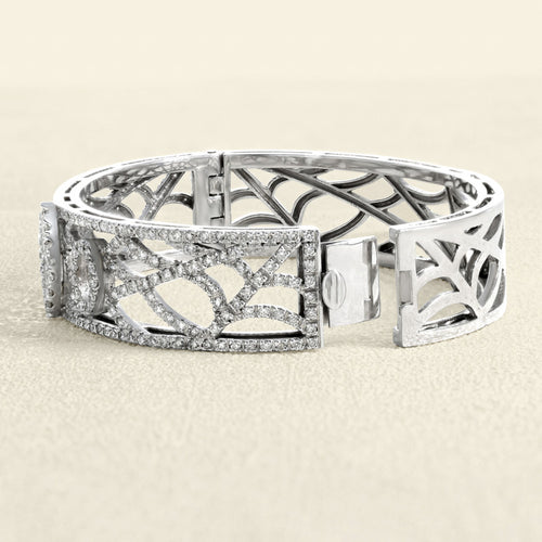 bracelet-rigide-or-blanc-et-diamants.jpg