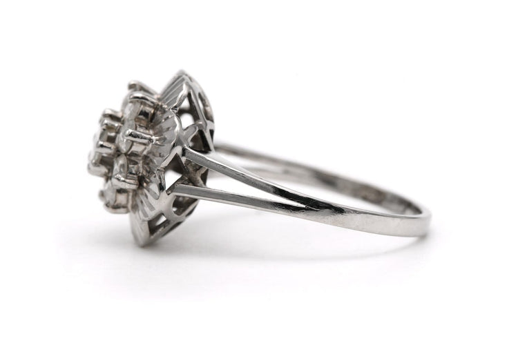 Bague 56 Bague Art déco sertie de diamants taille rose en or blanc 18 carats 58 Facettes B866