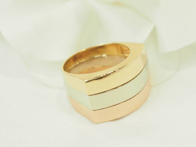 https://cdn.shopify.com/s/files/1/0750/3799/9372/files/P1018448JPG_69fb4326a01da0.56140317.jpg?v=1778166747